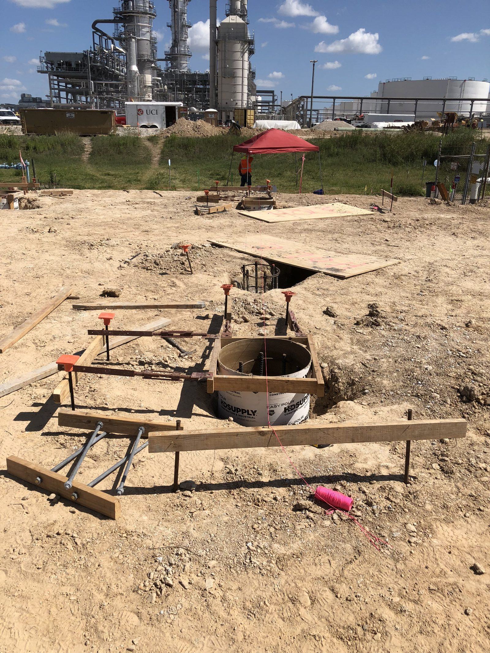 Refinery equipment foundations